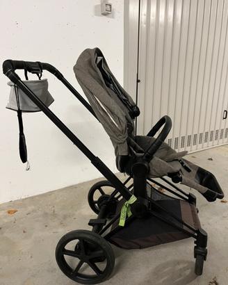 Cybex e-priam