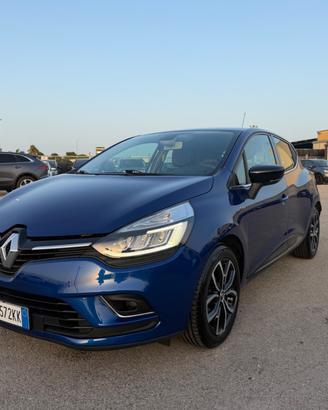 RENAULT CLIO 0.9 TCe 90 CV DUEL FUL LED PELLE MY18