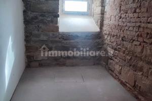 Deposito/Magazzino/Cantina in centro Trieste