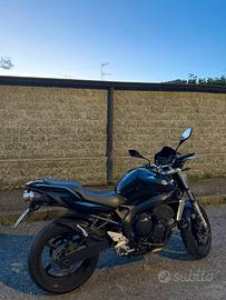 Yamaha FZ6