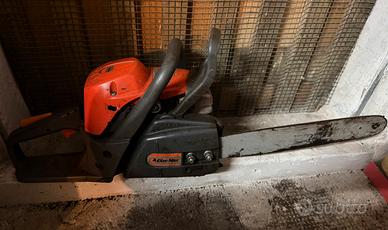 Motosega OLEO MAC GS350 C ( è grippato )