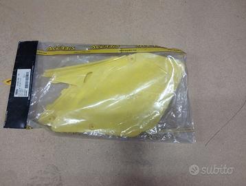 Fianchetti posteriori Suzuki RM