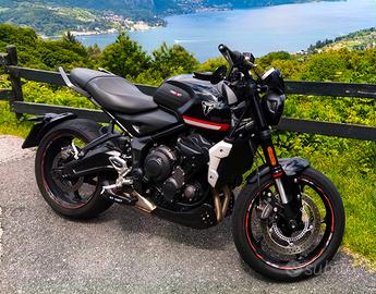 Triumph Trident 660