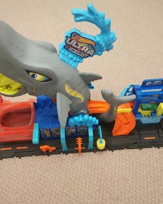 Hot Wheels Autolavaggio Car Wash Shark Squalo