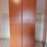 Mobile 2 ante con 2 cassetti noce chiaro