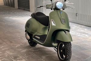 Vespa 300GTS