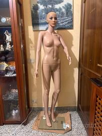 Manichino donna