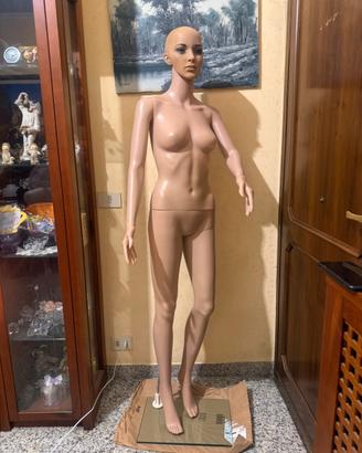 Manichino donna