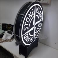 stone island display luminoso 