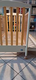 Lettino bimbo/a neonato