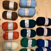 Gomitoli di acrilico