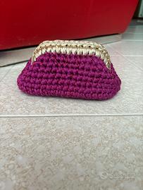Pochette all’uncinetto