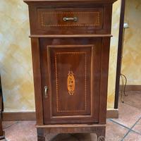 comodino inizio 900 stile liberty