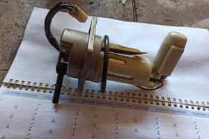 Pompa benzina Versys prima serie