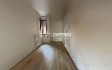 Ampio quadrilocale in pieno centro con terrazzo ab