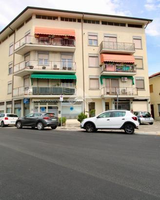 2 LOCALI A PALMANOVA