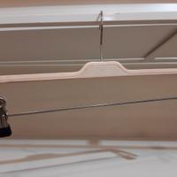 grucce in legno per pantaloni/gonne