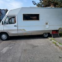 LAIKA ECCOVIP 300L MOTORHOME 6 POSTI LETTO 
