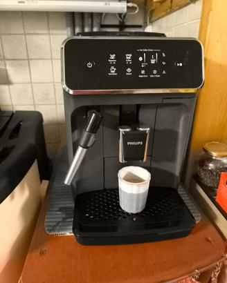 macchina da caffè con grani 