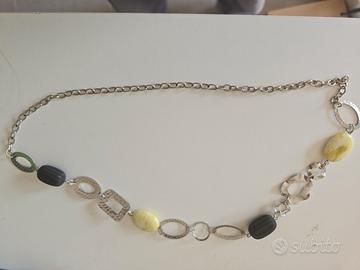 Collana design moderna metallo e pietre colorate