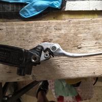 Leva e pompa freno anteriore CBR 600