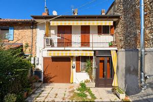 CASA SEMINDIPENDENTE A MONTÙ BECCARIA