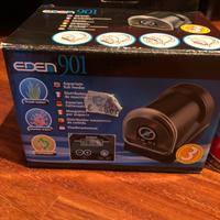 Distributore automatico cibo pesci