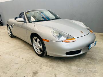Porsche Boxster 2.5i 24V cat