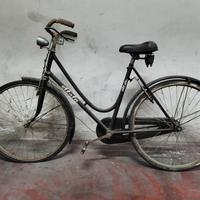 Bicicletta da restaurare freni a bacchetta 