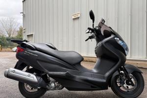 Suzuki Burgman 200