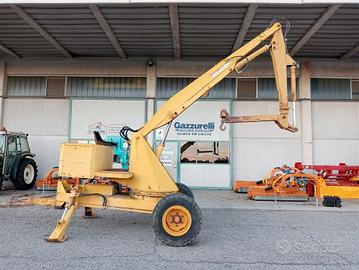 Caricatore con gancio