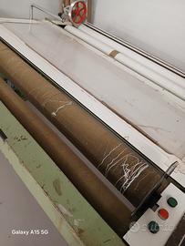 Arrotolatrice per tessuti