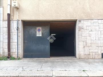 DEPOSITO A MOLA DI BARI