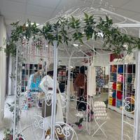 GAZEBO FERRO BATTUTO BIANCO CON SEDIE A PARTE