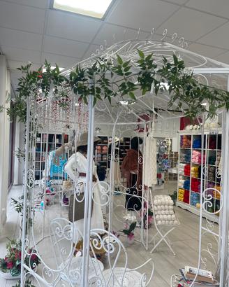 GAZEBO FERRO BATTUTO BIANCO CON SEDIE A PARTE