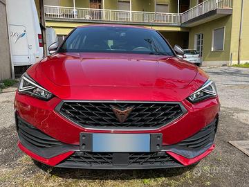 Cupra e-HYBRID 245 CV