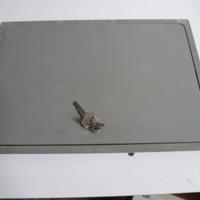 Sportello pvc acqua giardino