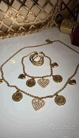 Collana, bracciale e anello