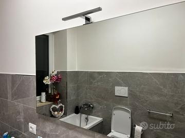 Lavandino e specchio