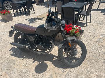 Moto  scrambler Brixton Cromwell 125 anno 2021