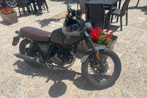 Moto  scrambler Brixton Cromwell 125 anno 2021
