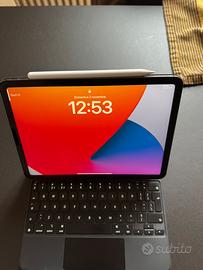 iPad Air + magic keyboard + Apple pen