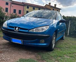 Peugeot 206 1.4 benzina neopatentati
