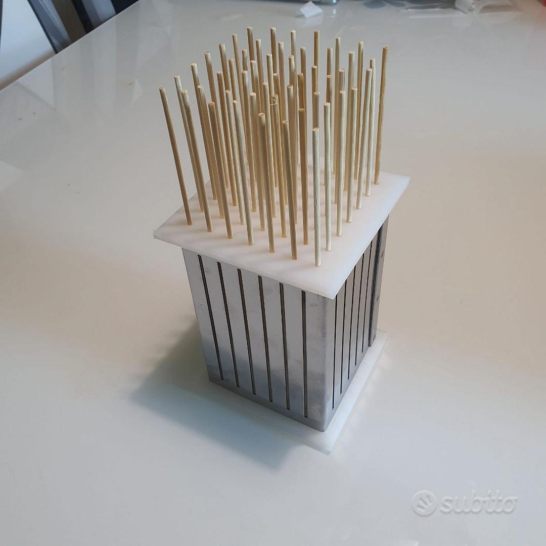 Cubo fabbrica arrosticini in acciaio inox 49 PEZZ - Arredamento e  Casalinghi In vendita a Pescara