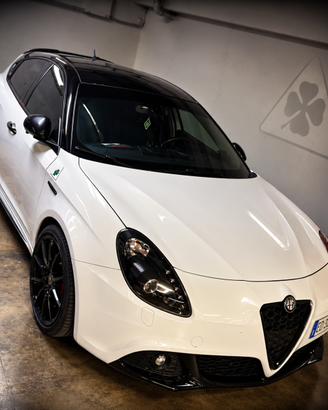 ALFA GIULIETTA 1750 QUADRIFOGLIO UNICA
