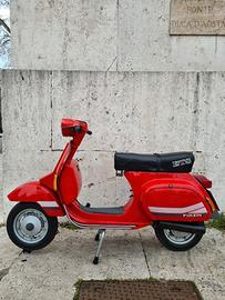 Vespa ETS 1984 conservata