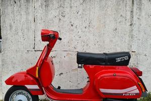Vespa ETS 1984 conservata