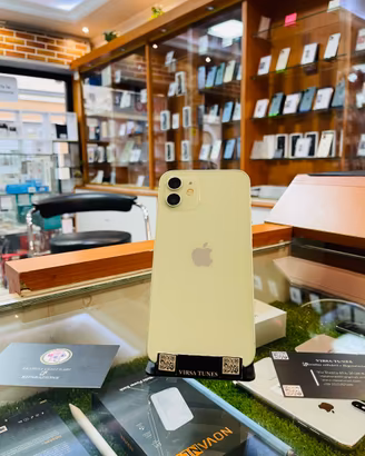 iPhone 12 64GB usato 