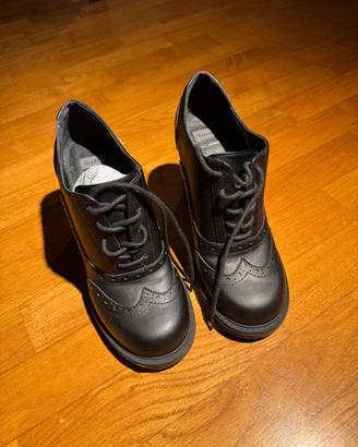 Scarpe Bata Stringate Brogue (Francesina)