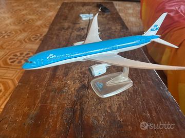 Modellino aereo klm boeing 787-9